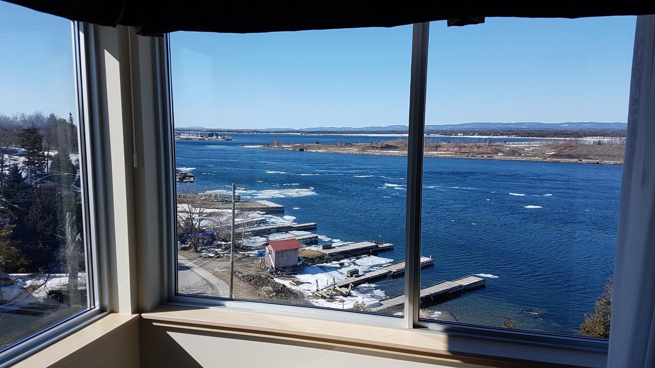 Manitoulin Hotel And Conference Centre Little Current Eksteriør bilde