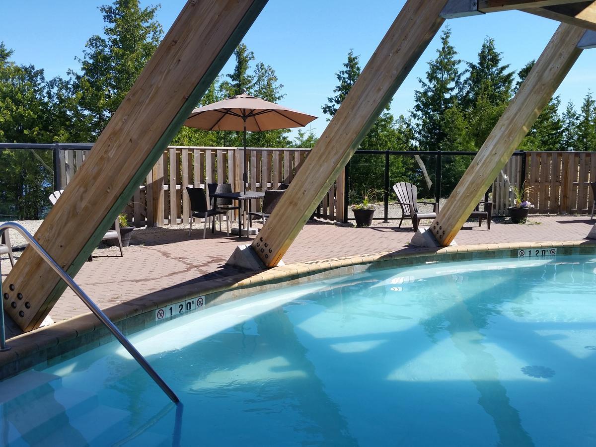Manitoulin Hotel And Conference Centre Little Current Eksteriør bilde